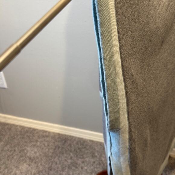 Chico's gray blue and white cashmere blend  Tipped ruana wrap Sz L/XL - Picture 6 of 9